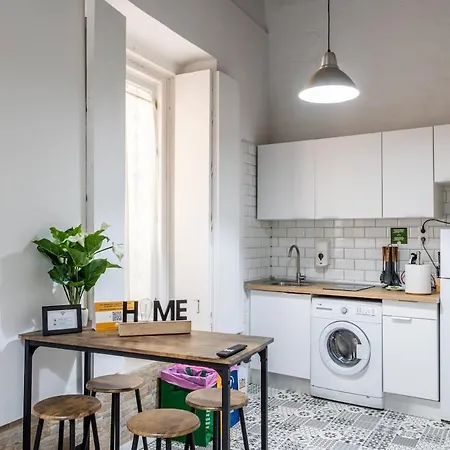 Adolfo De Castro By Time Apartment